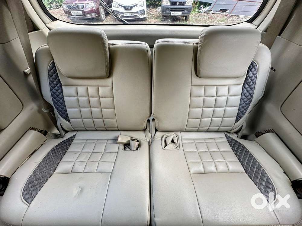 Toyota Innova 2.5 G (diesel) 8 Seater Bs Iv, 2013, Diesel