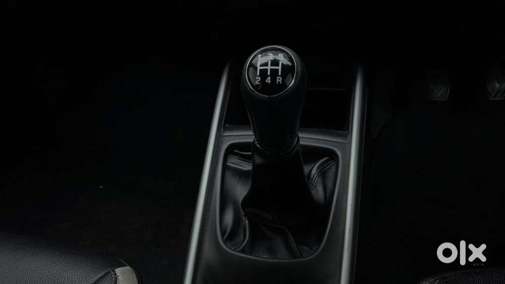 Maruti Suzuki Baleno Zeta, 2016, Petrol