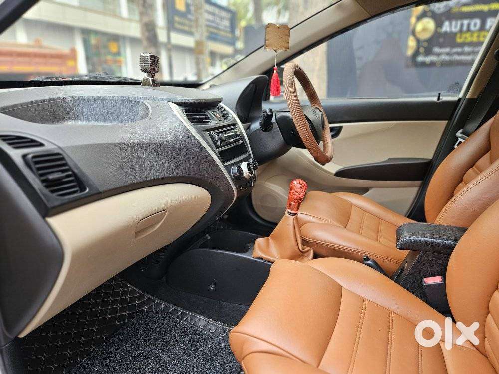 Hyundai Eon Era +, 2016, Petrol