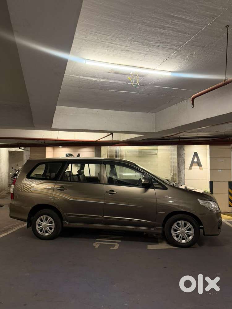 Toyota Innova 2.5 G (diesel) 8 Seater, 2015, Diesel