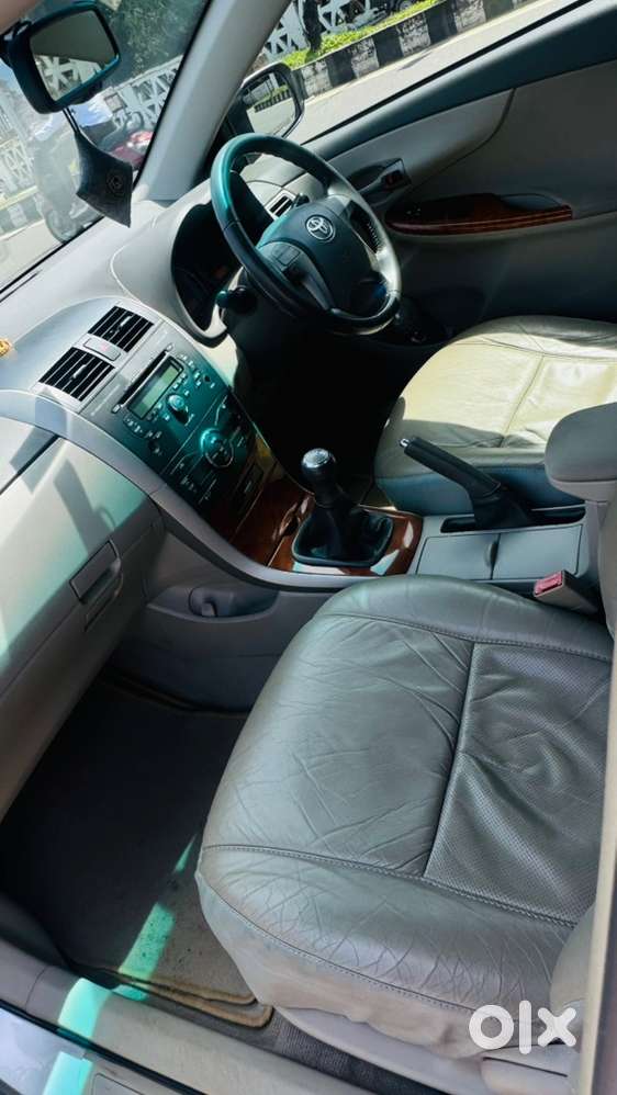 Toyota Corolla Altis 2010 Mint Condition