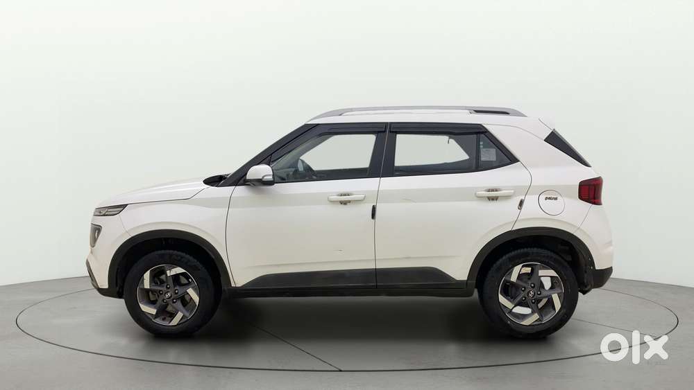 Hyundai Venue 1.0 Sx Turbo Imt, 2021, Petrol