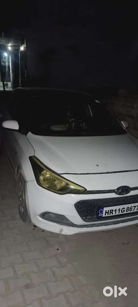 Hyundai I20 2015 Diesel 150000 Km Driven