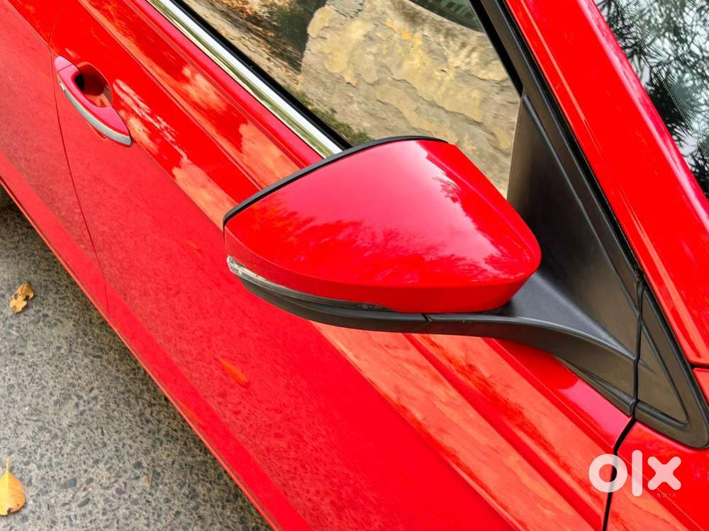 Skoda Slavia 1.0 Tsi Style At, 2023, Petrol