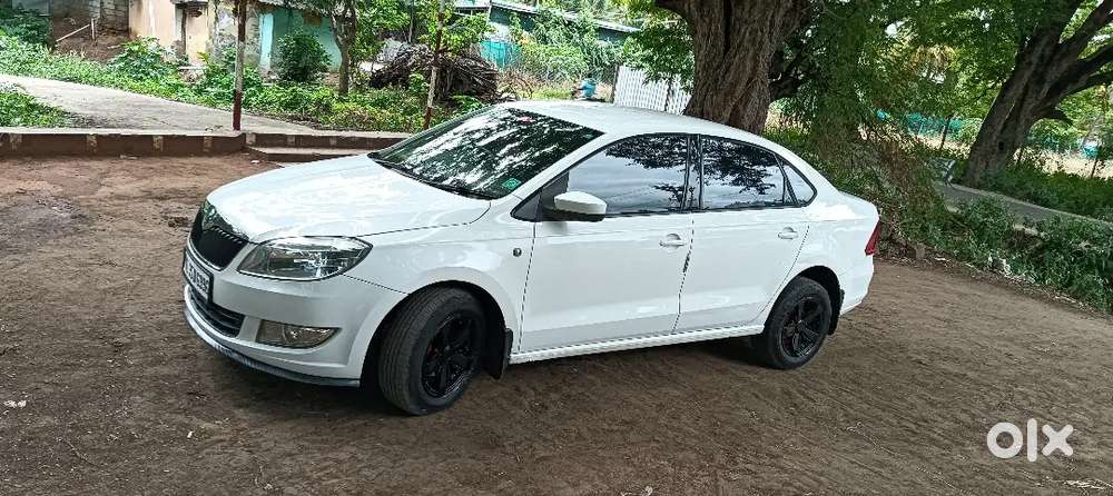 Skoda Rapid Elegance 2012 Diesel Fancy Number