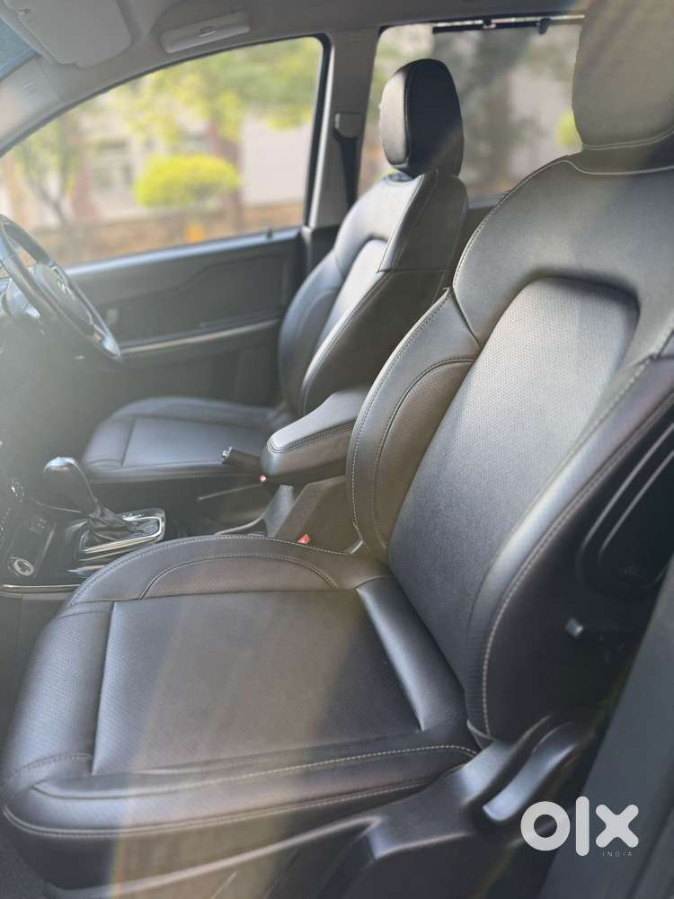 Tata Hexa Xta, 2018, Diesel