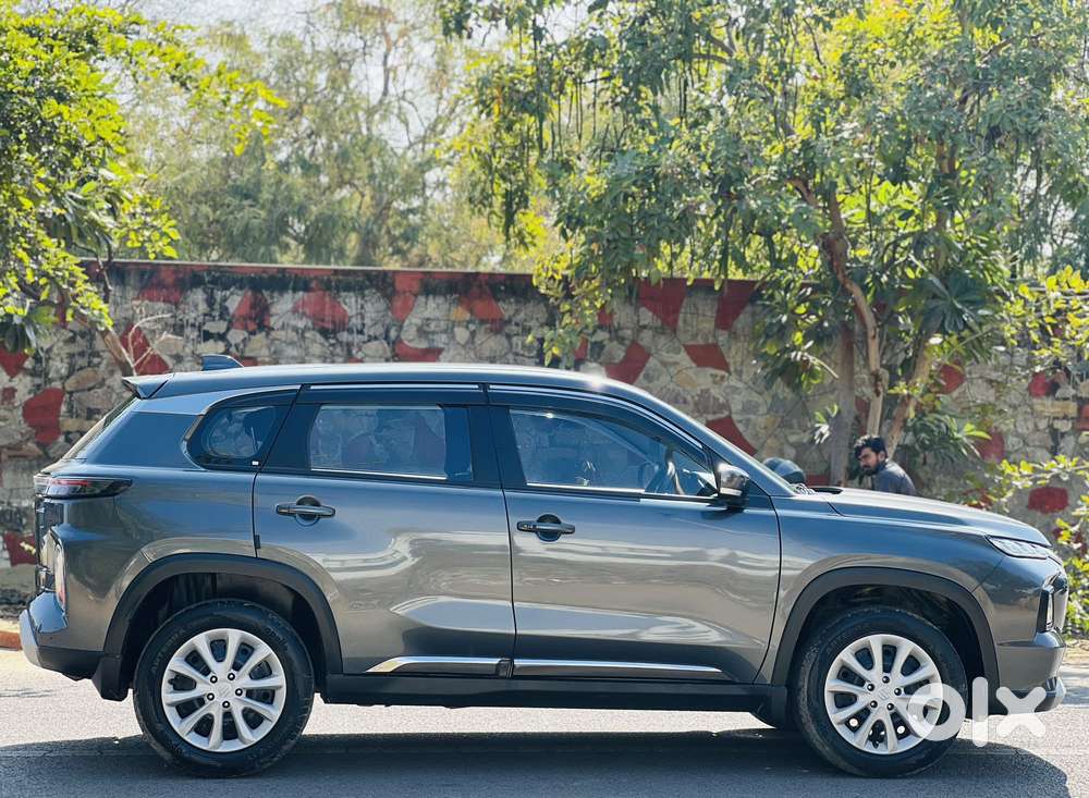 Maruti Suzuki Grand Vitara 1.5 Delta Smart Hybrid At, 2023, Petrol