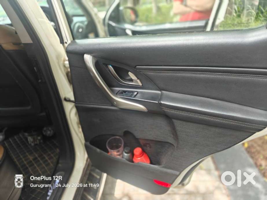 Mahindra Xuv500 W11 Option Awd, 2019, Diesel