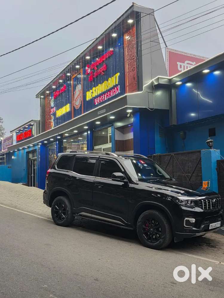 Mahindra Scorpio N Z8 2025