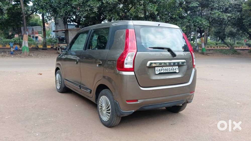 Maruti Suzuki Wagon R Zxi Amt 1.2, 2020, Petrol