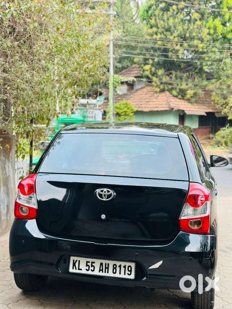 Toyota Etios Liva 2013