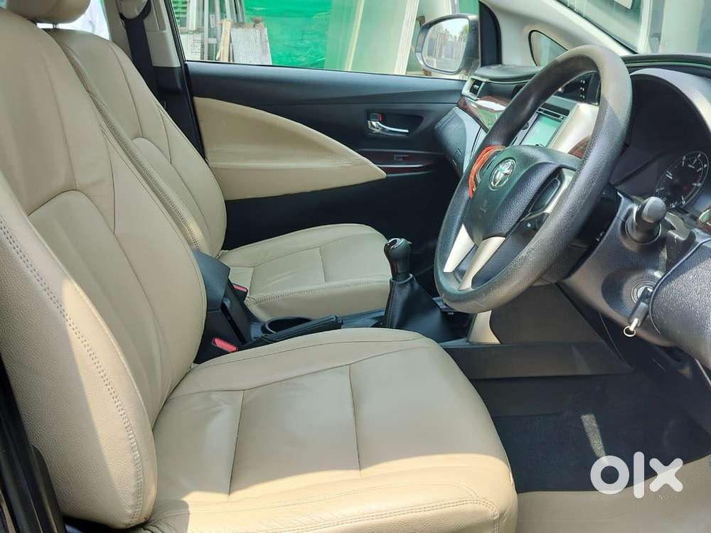 Toyota Innova Crysta 2.4 G Mt, 2017, Diesel