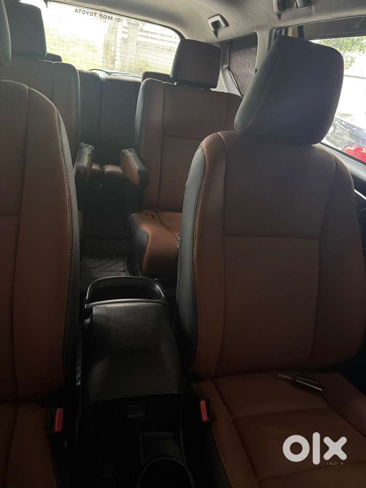 Toyota Innova Crysta 2018
