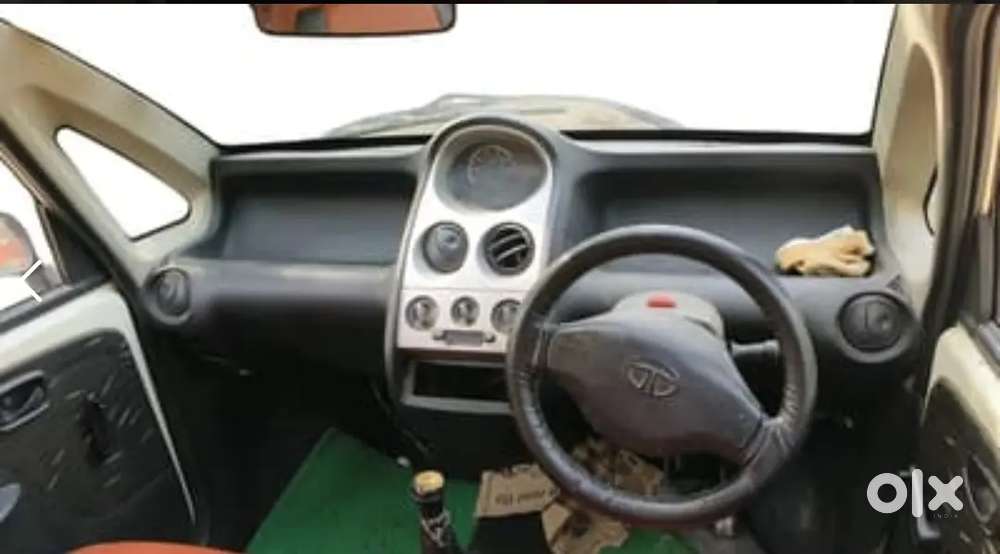 Tata Nano Twist 2012