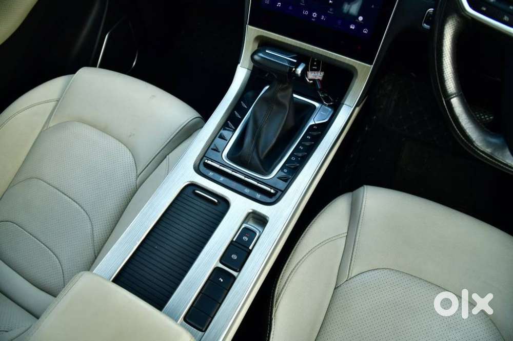 Mg Hector Sharp Pro 1.5 Turbo Cvt, 2023, Petrol