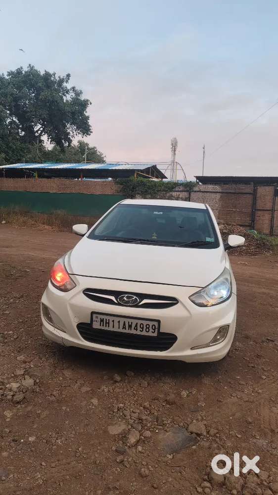 Hyundai Verna 2011 Diesel 150000 Km Driven