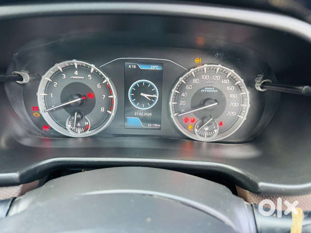 Maruti Suzuki Brezza 1.5 Zxi Smart Hybrid, 2023, Petrol