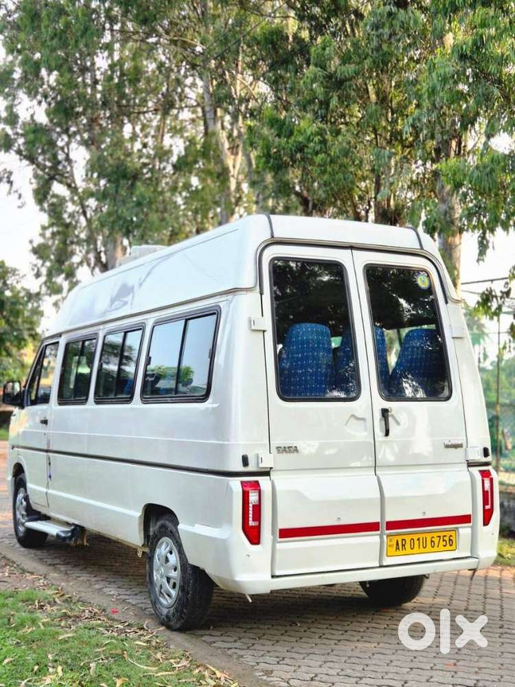 Tata Winger Deluxe - Flat Roof (ac), 2025, Diesel