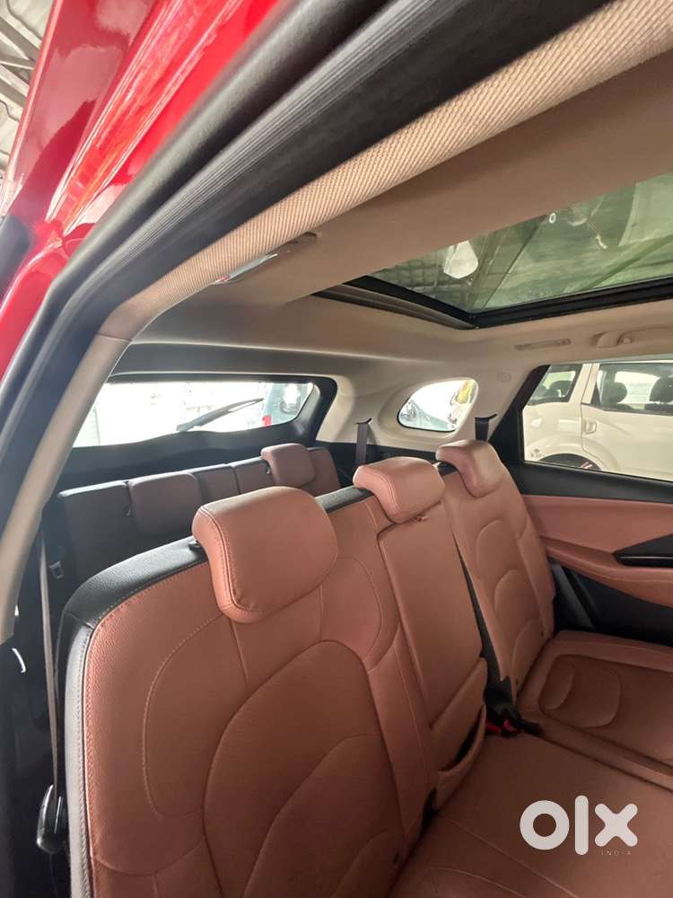 Mg Hector Plus 2023 Petrol