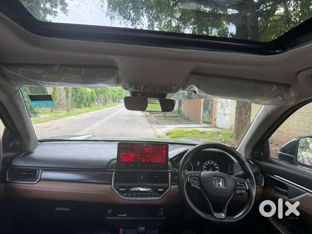 Honda Elevate 2023 Petrol Well Maintained