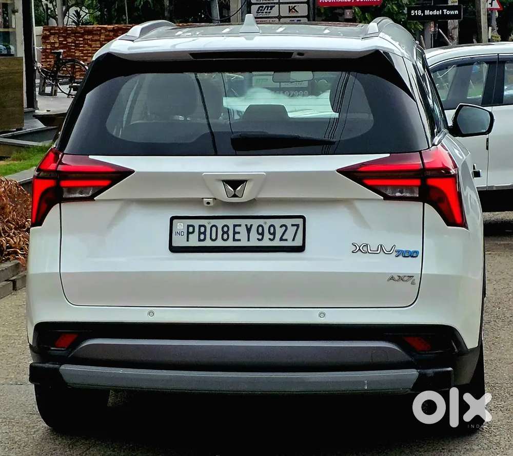 Mahindra Xuv700 Petrol 2022 Model