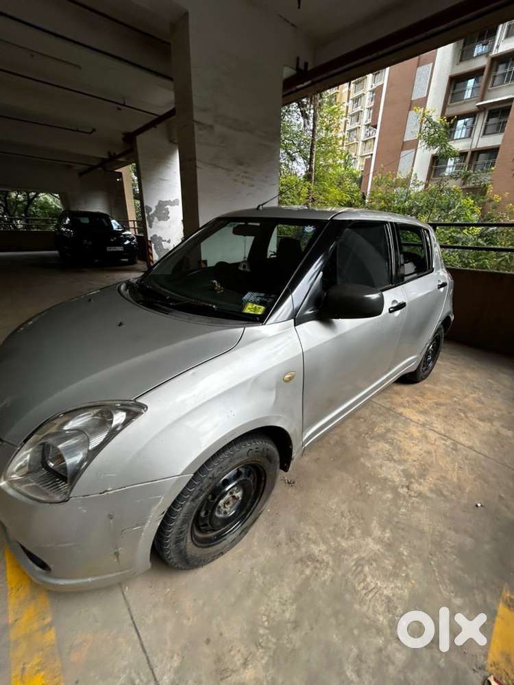 Maruti Swift Vxi 2009 Year Silver Colour