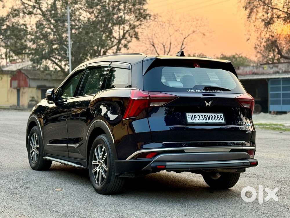 Mahindra Xuv700 2022 Petrol 79500 Km Driven