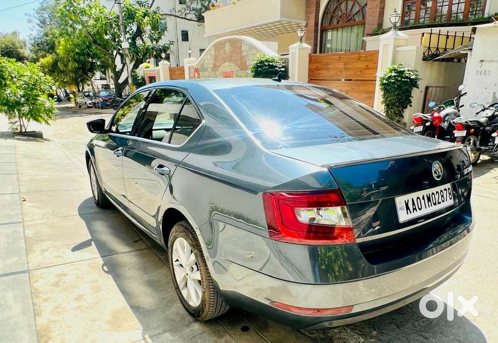 Skoda Octavia 1.8 Tsi At Style, 2018, Petrol
