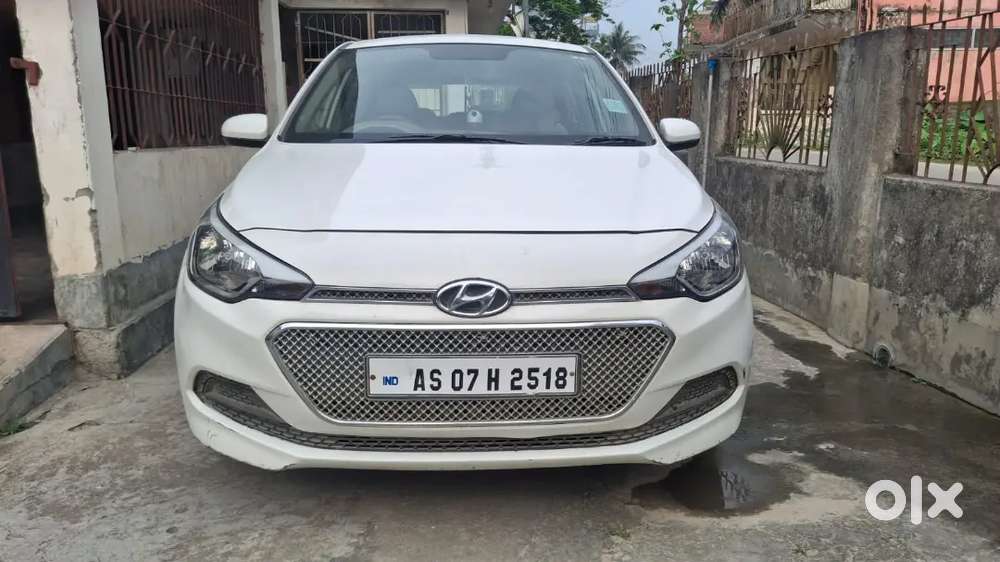 Hyundai I20. Pretty Much Stronger And Cooler Then The New I20