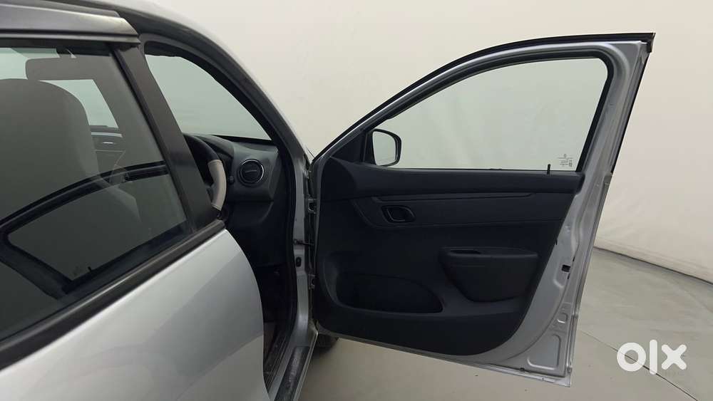 Renault Kwid 1.0 Rxt, 2016, Petrol
