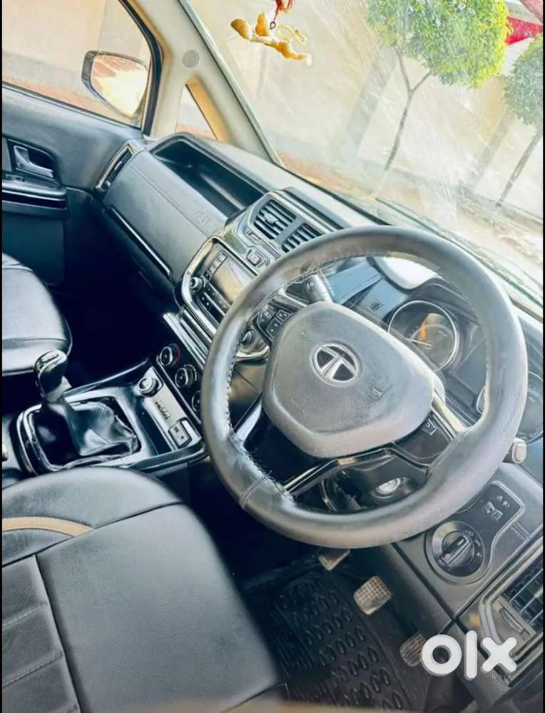 Tata Hexa 2.2 Xe 2017