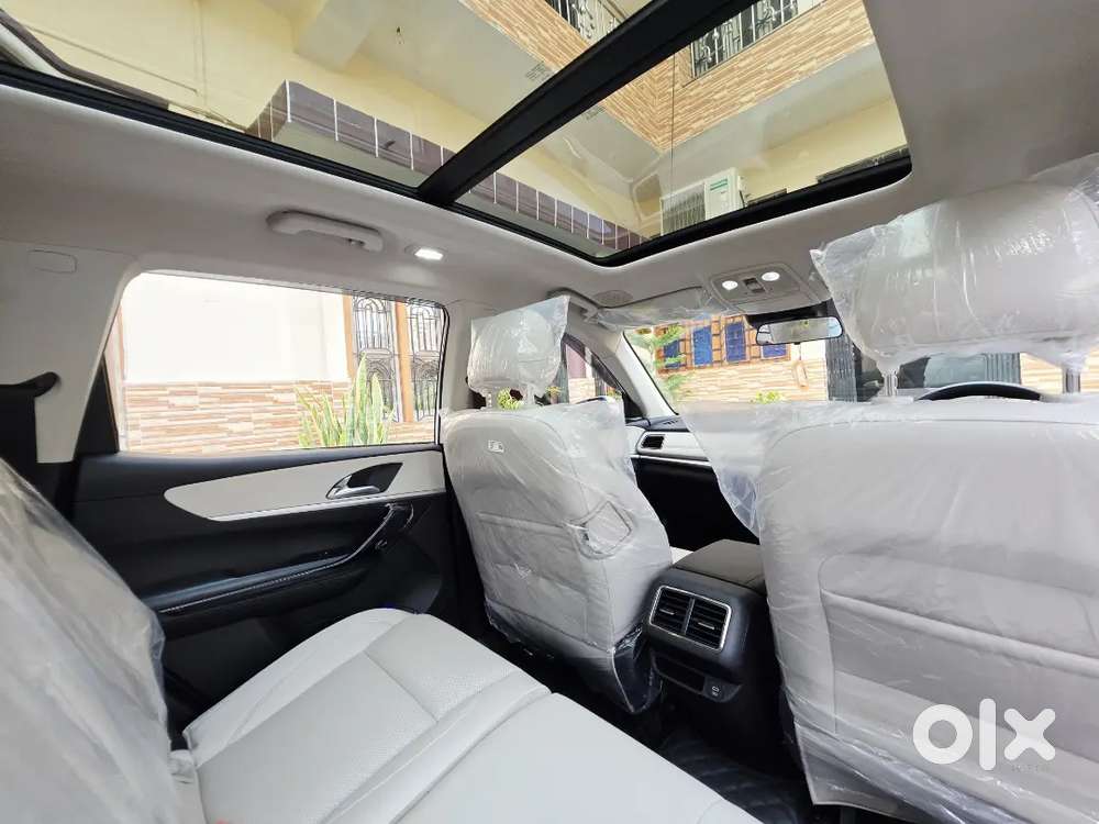 Mahindra Xuv 700 Ax7 L