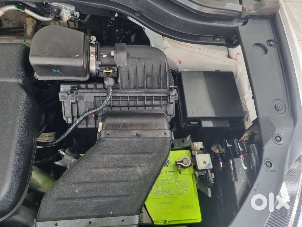 Mahindra Xuv700 2.0 Ax 5 Petrol At Str, 2023, Diesel