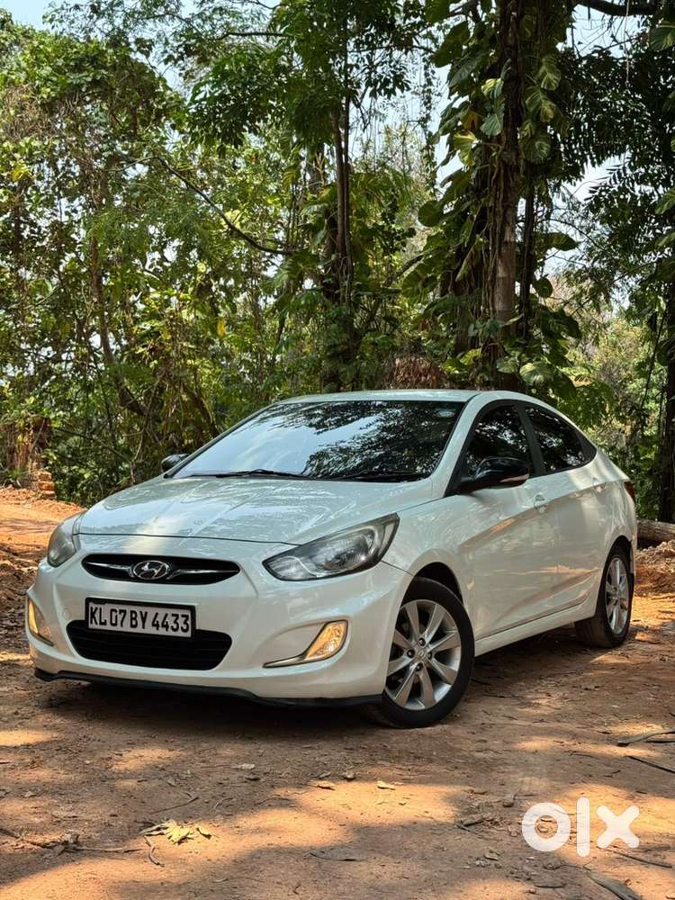 Hyundai Fluidic Verna 2013