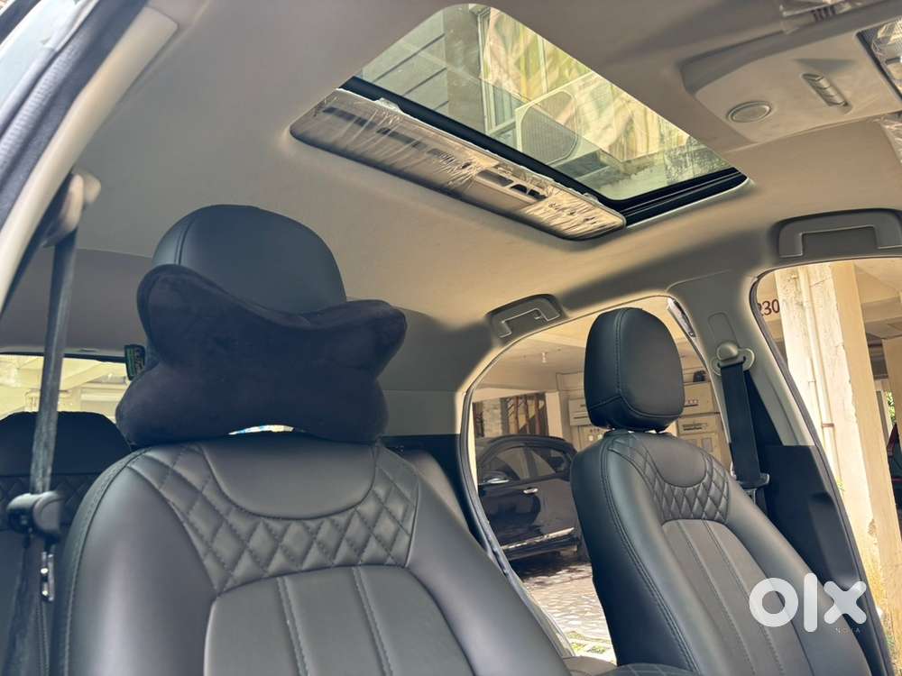 Tata Nexon 2022 November Purchase Petrol With Sun Roof Well Maintained