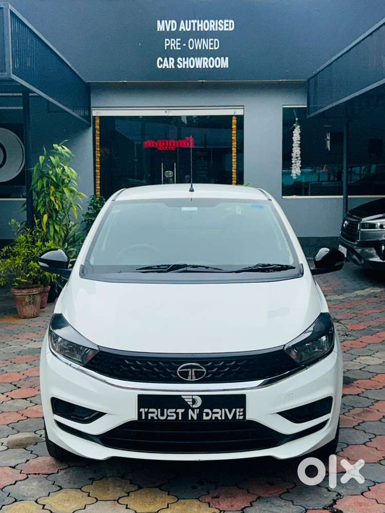 Tata Tiago 1.2 Revotron Xz (o), 2024, Petrol