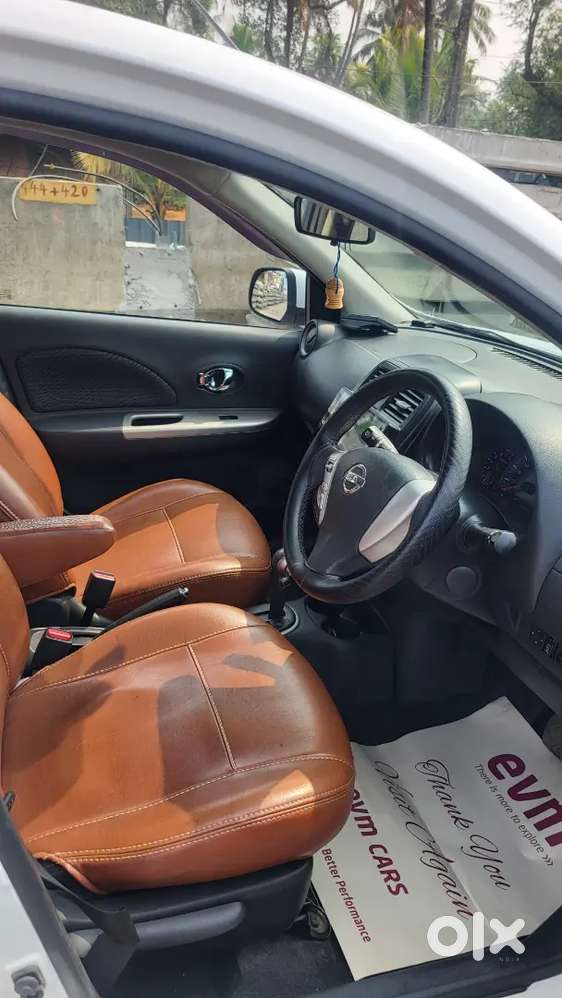 2017 Nissan Micra Xv Cvt Petrol 70000 Km Driven