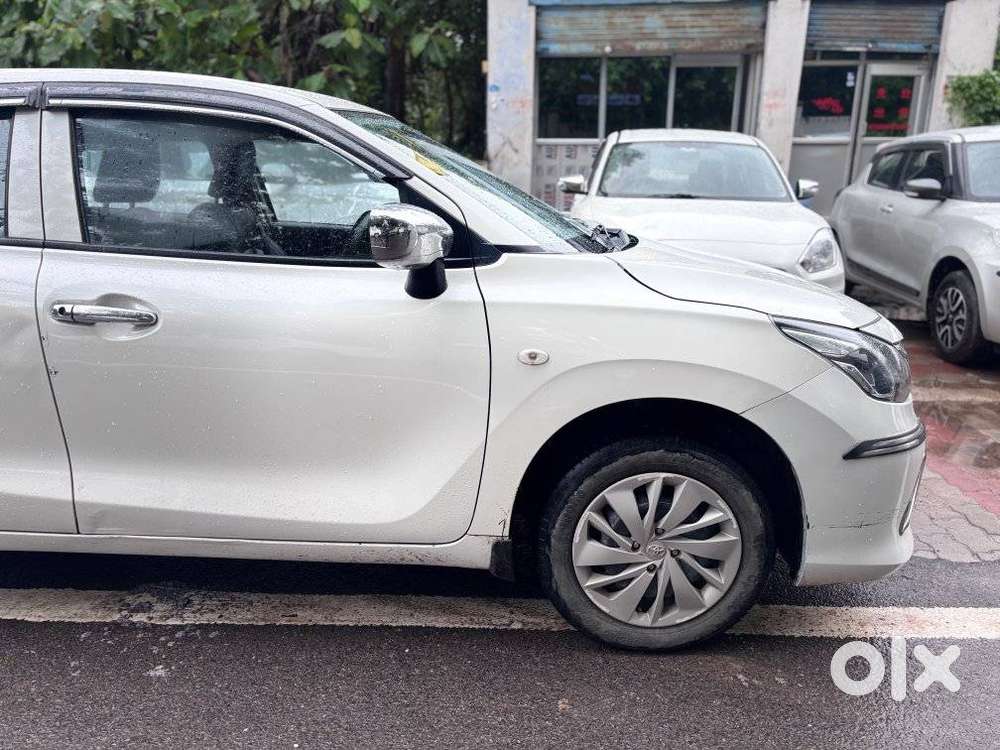 Toyota Glanza 1.2 E, 2025, Petrol