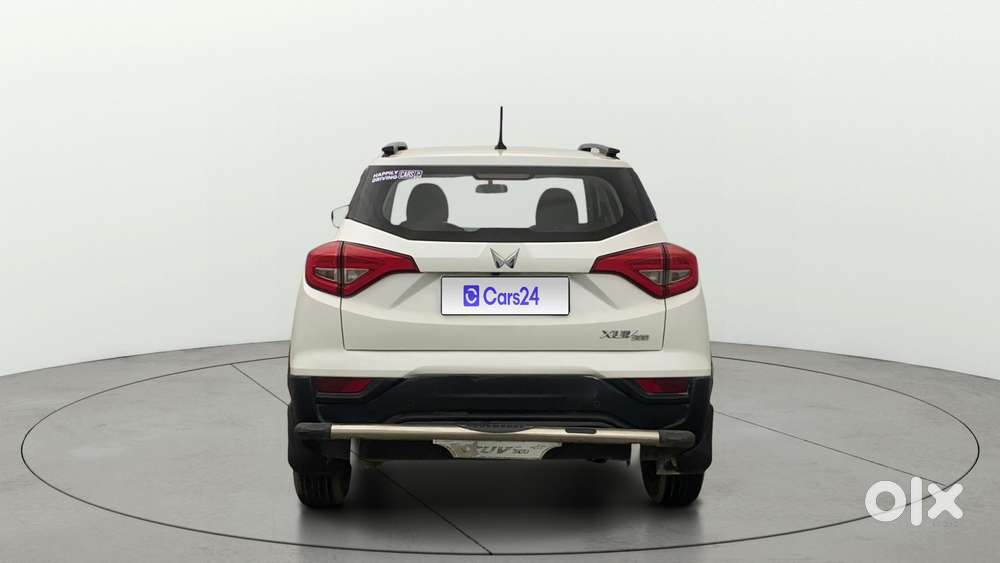 Mahindra Xuv300 W6, 2023, Petrol
