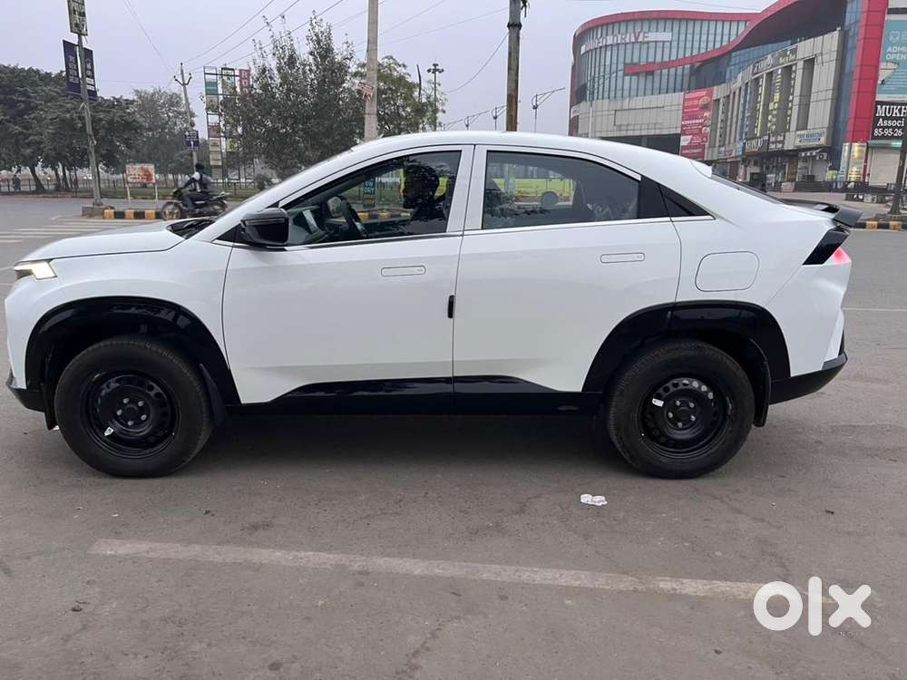 Tata Curvv Petrol Manual 2025