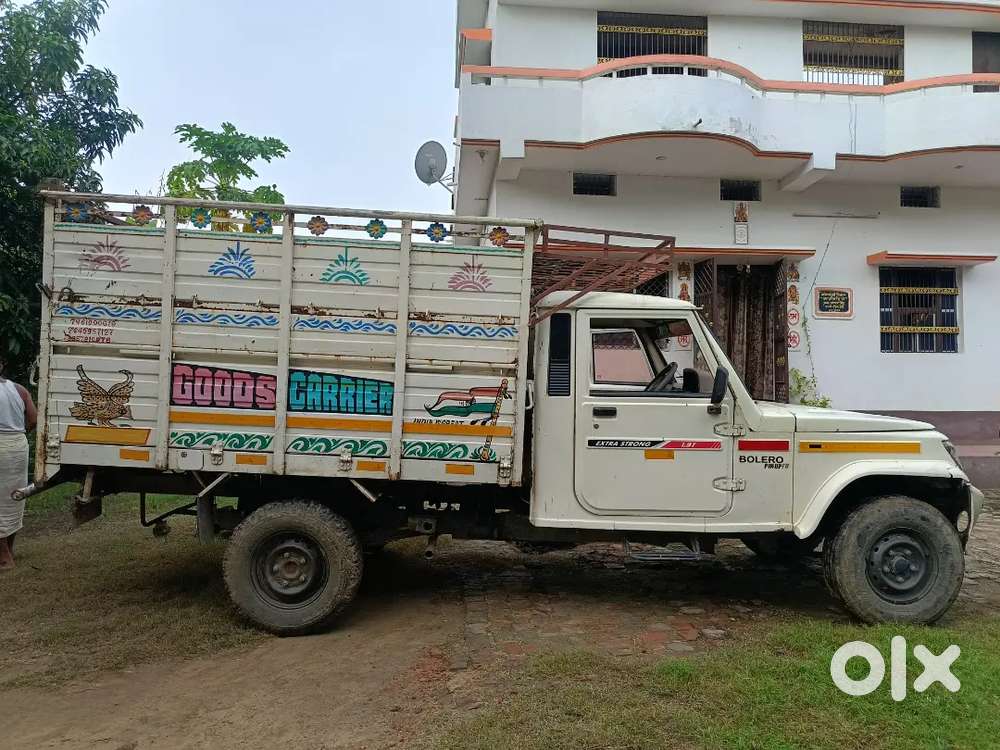 Mahindra Global Pik Up 2023