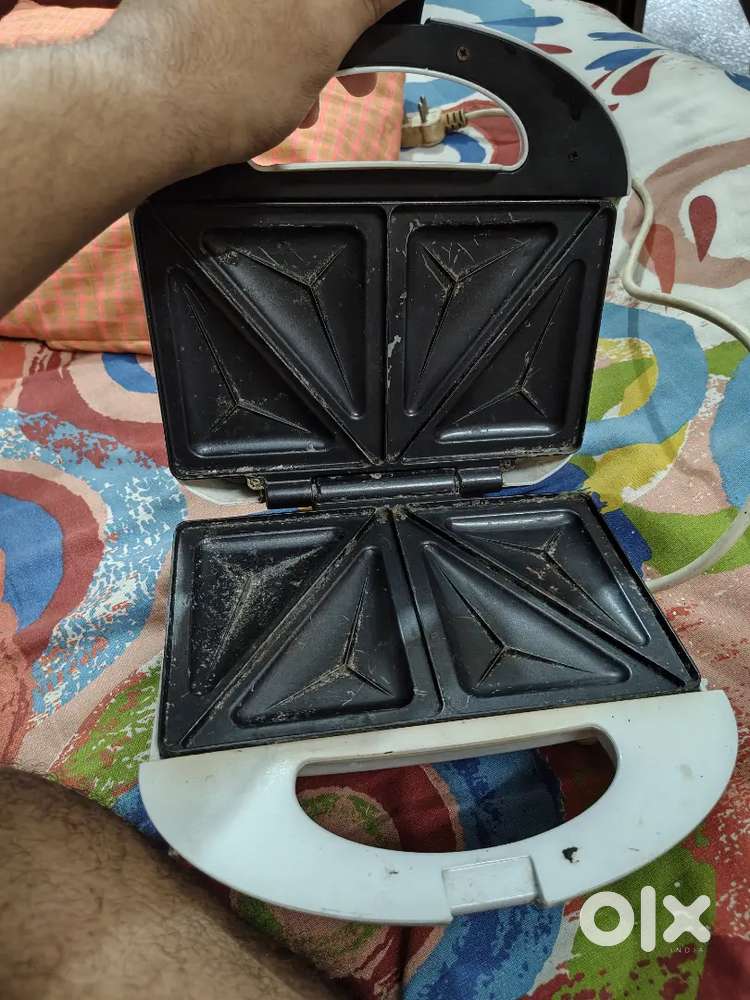 Sandwich maker