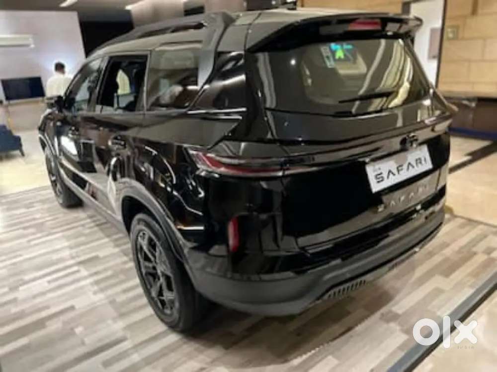 Tata Safari Dark Edition 2024 Diesel Plus S