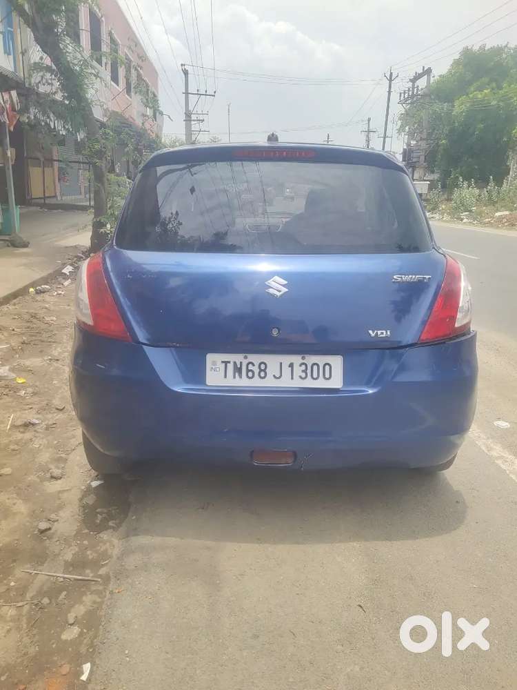 Maruti Suzuki Swift 2013 Diesel 165000 Km Driven Tyre 40%