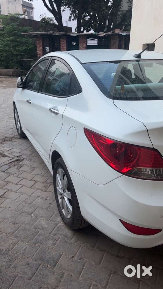 Hyundai Fluidic Verna 2014 Diesel 1st Owner