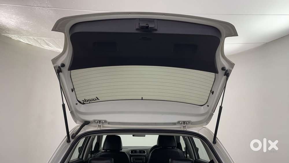 Volkswagen Polo Petrol Comfortline 1.2l, 2015, Petrol