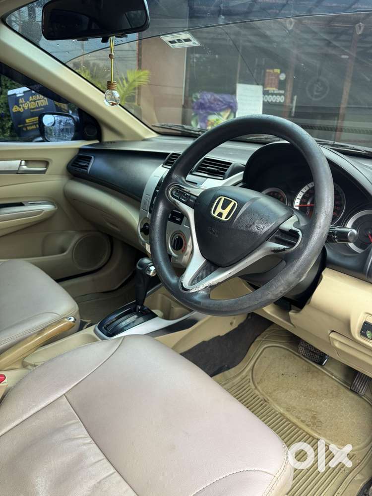 Honda City 1.5 V At, 2011, Petrol