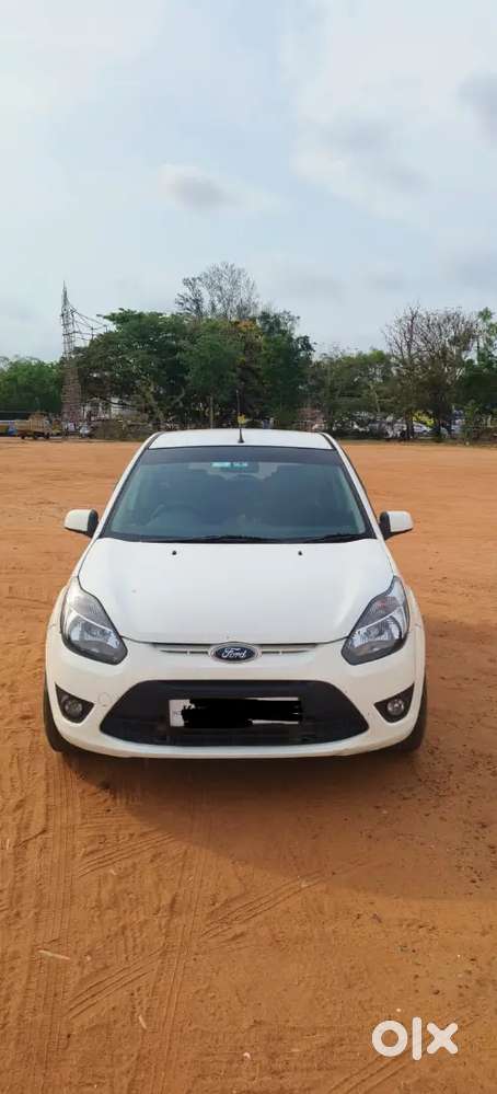 Ford Figo 2012- 15 Alloy Wheels
