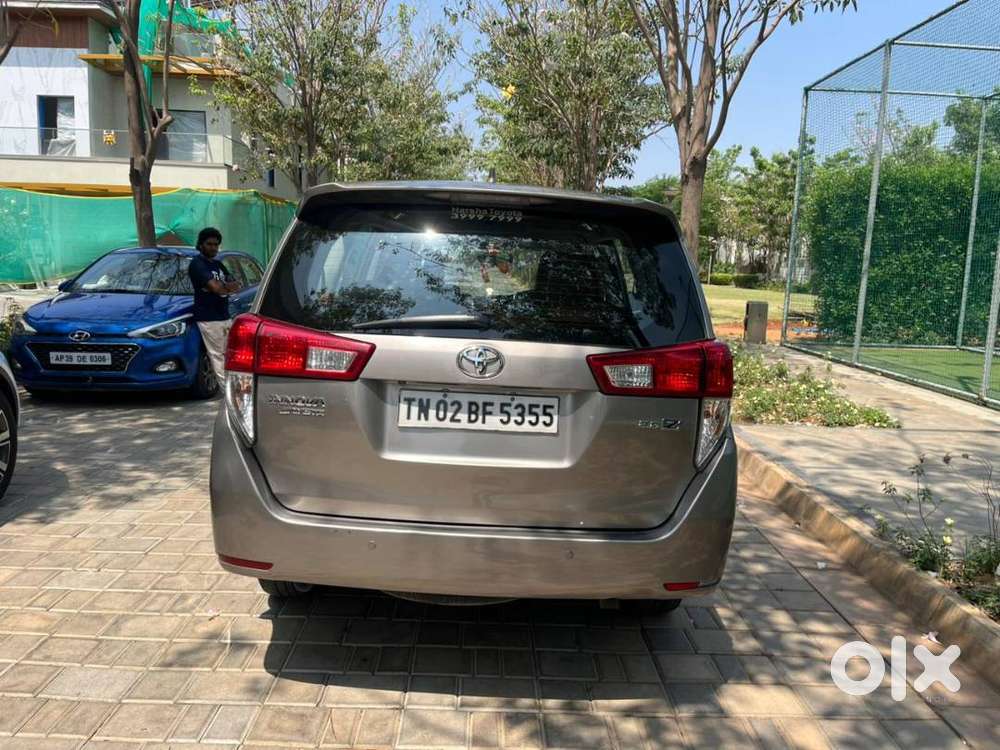 Innova Crysta 2.8 Zx At (top End) Well Maintained Car