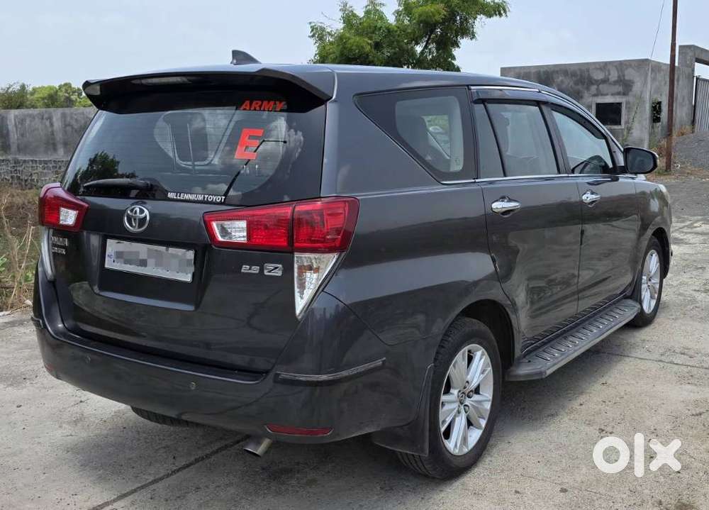 Toyota Innova Crysta 2.8 Z, 2016, Diesel